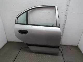 Дверь боковая (легковая) правая задняя Mitsubishi Carisma 1999-2004
