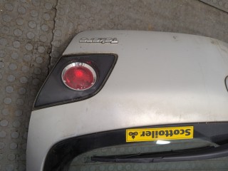 Замок багажника, Mazda 3 2006-2009