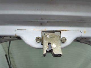 Замок багажника, ориг. номер 905029F600, Nissan Primera 1999-2002