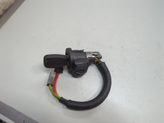 Замок зажигания, Opel Vivaro 2001-2006