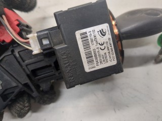 Замок зажигания, ориг. номер 95519281, Opel Vivaro 2014-2019