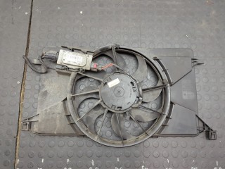 Вентилятор радиатора, ориг. номер 1741637, 8V618C607, Ford Focus 2007-2011
