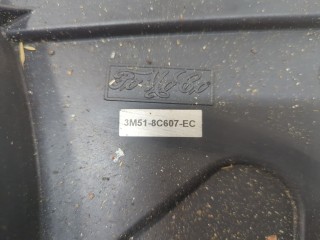 Вентилятор радиатора, ориг. номер 3M518C607EC, 1344539, Ford Focus 2001-2005