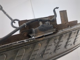 Подножка левая, Mitsubishi Pajero 1997-2004