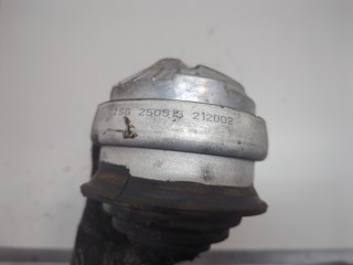 Подушка крепления двигателя, Mercedes S W220 2002-2005