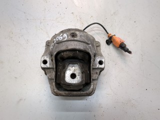 Подушка крепления двигателя Audi A4 (B8) 2007-2012