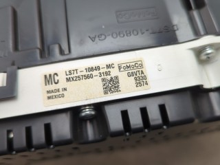 Щиток приборов (приборная панель), ориг. номер LS7T10849MC, Ford Fusion USA 2016-2020
