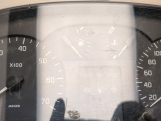 Щиток приборов (приборная панель), ориг. номер 8200071811, Renault Scenic 1999-2003