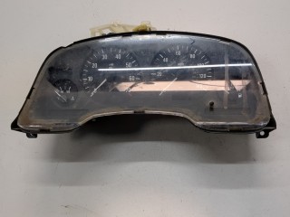 Щиток приборов (приборная панель) Opel Zafira 2003-2006