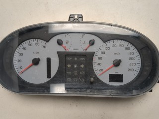 Щиток приборов (приборная панель) Renault Scenic 1999-2003