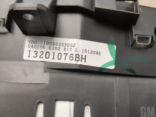 Щиток приборов (приборная панель), ориг. номер 6260704, 13201076, Opel Meriva 2002-2006