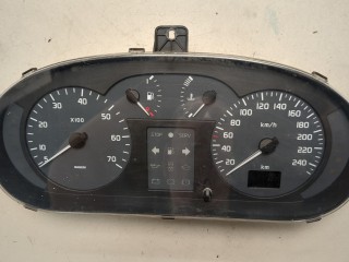 Щиток приборов (приборная панель) Renault Scenic 1999-2003