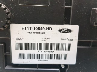 Щиток приборов (приборная панель), Ford Transit (Tourneo) Connect 2012-2018