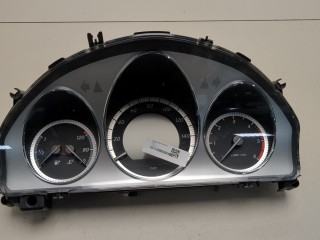 Щиток приборов (приборная панель) Mercedes C W204 2007-2011