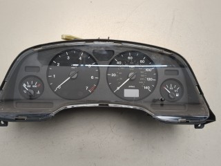 Щиток приборов (приборная панель) Opel Zafira 1999-2003
