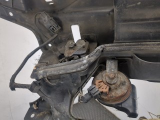 Рамка капота, Volvo XC70 2000-2004