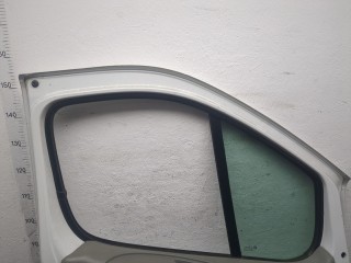 Стекло боковой двери левое переднее, Renault Trafic 2006-2014