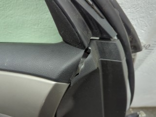 Стекло боковой двери левое переднее, ориг. номер 61011SC010, Subaru Forester (S12) 2007-2011