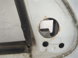 Стекло боковой двери правое переднее, Renault Kangoo 2003-2009