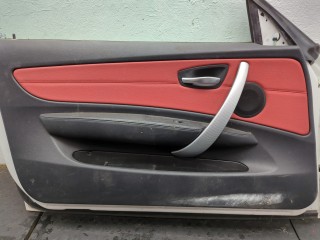 Стекло боковой двери левое переднее, BMW 1 серия 2007-2011