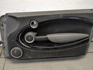 Стекло боковой двери правое переднее, Mini Clubman 2007-2010