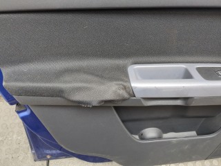 Стекло боковой двери левое переднее, Volvo S40 2003-2007