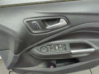 Стекло боковой двери правое переднее, Ford Kuga 2012-2016