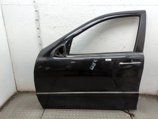 Стекло боковой двери левое переднее Mercedes S W220 2002-2005