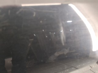 Стекло боковой двери левое переднее, Ford Focus 2007-2011