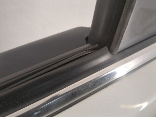 Стекло боковой двери левое переднее, Mitsubishi Lancer 10 2007-2010