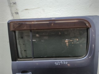 Стекло боковой двери правое заднее, Nissan Cube 2002-2008