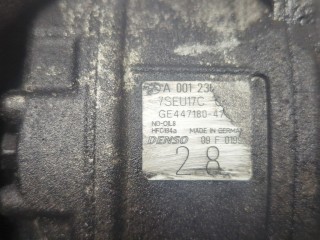 Компрессор кондиционера, ориг. номер A0012302811, Mercedes ML W163 2001-2005
