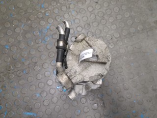 Компрессор кондиционера, ориг. номер 8D0260805J, Volkswagen Passat 5 1996-2001