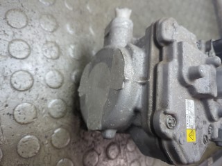 Компрессор кондиционера, ориг. номер 8837033030, Toyota RAV 4 2010-2016
