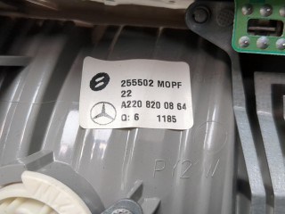 Фонарь (задний) правый, ориг. номер A2208200864, Mercedes S W220 2002-2005