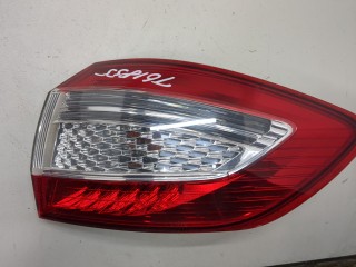 Фонарь (задний) правый Ford Mondeo 2010-2014