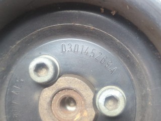 Насос гидроусилителя руля (ГУР), ориг. номер 4B0145156, Audi A6 1997-2001