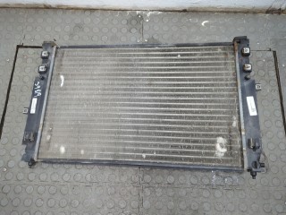 Радиатор охлаждения двигателя Audi A4 1994-1997