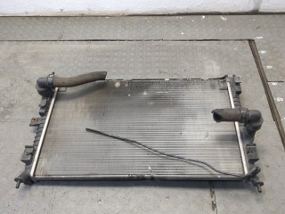 Радиатор охлаждения двигателя, ориг. номер 9809141780, Citroen C4 Picasso 2013-2016