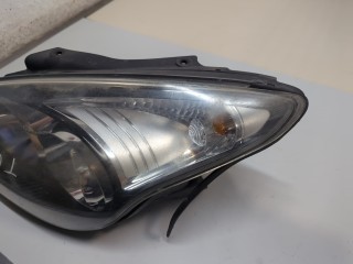 Фара (передняя) левая, Hyundai i30 2007-2010