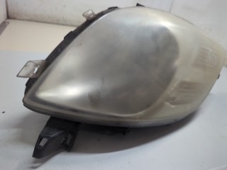 Фара (передняя) левая, ориг. номер 811700D130, Toyota Yaris 2005-2009