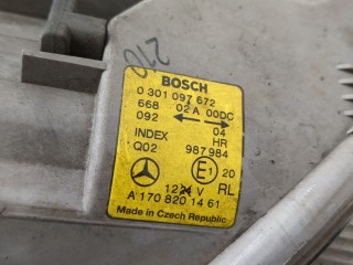 Фара (передняя) правая, ориг. номер A1708201461, Mercedes SLK 2000-2004