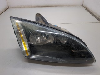 Фара (передняя) правая, Ford Focus 2004-2008