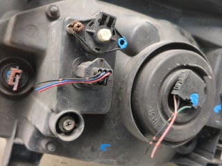 Фара (передняя) правая, ориг. номер 260108H725, Nissan X-Trail (T30) 2004-2007