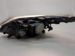 Фара (передняя) правая, Toyota Avensis 3 2011-2015