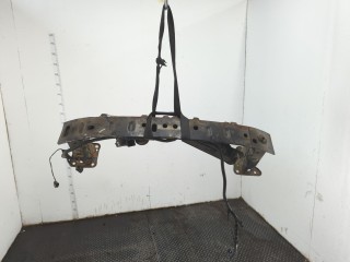 Усилитель бампера передний Ford Focus 2007-2011