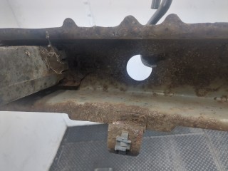 Усилитель бампера передний, ориг. номер BBR6-50-070C, Mazda 3 2008-2011