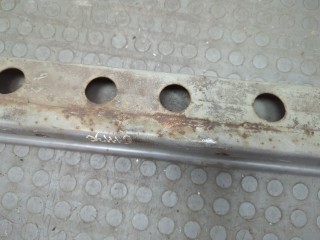 Усилитель бампера передний, Toyota Avensis 2 2003-2006
