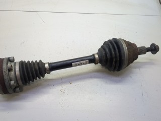 Полуось (приводной вал, шрус) левая передняя Volkswagen Passat CC 2008-2012