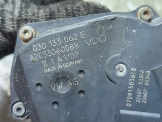 Заслонка дроссельная, ориг. номер 03D133062E, Skoda Fabia 2004-2007